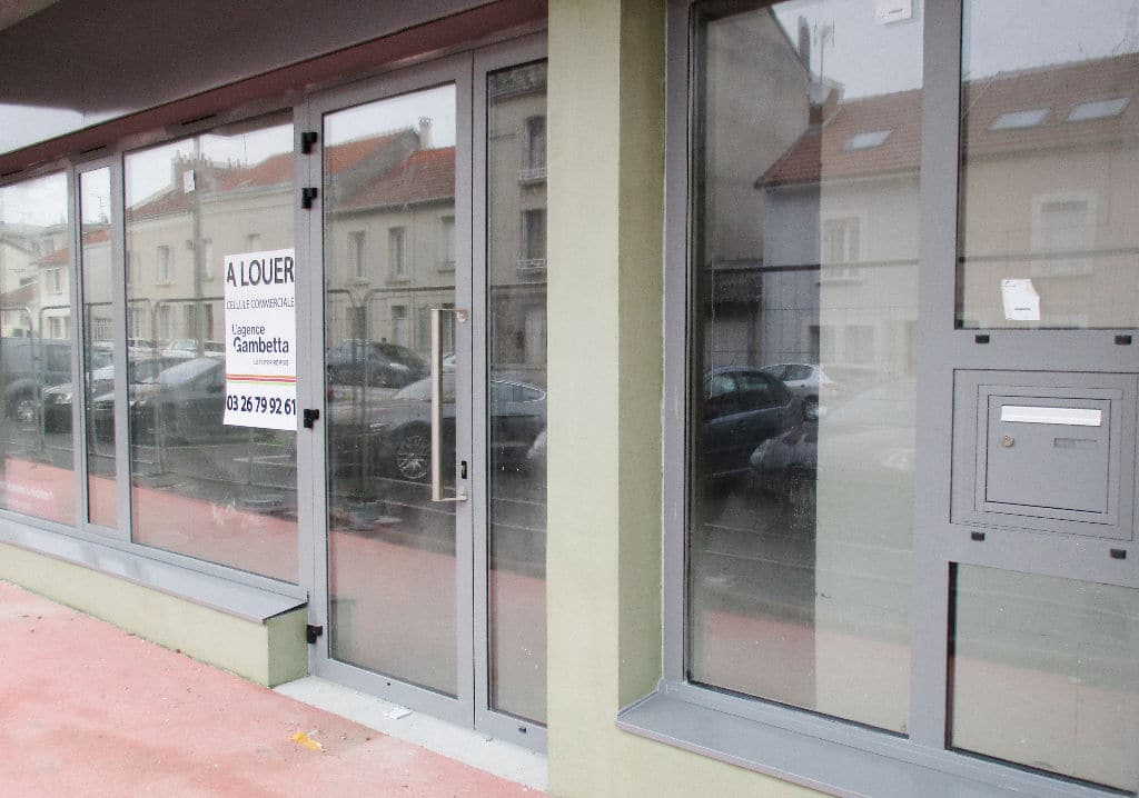 Local commercial – 164.9 m² – Reims